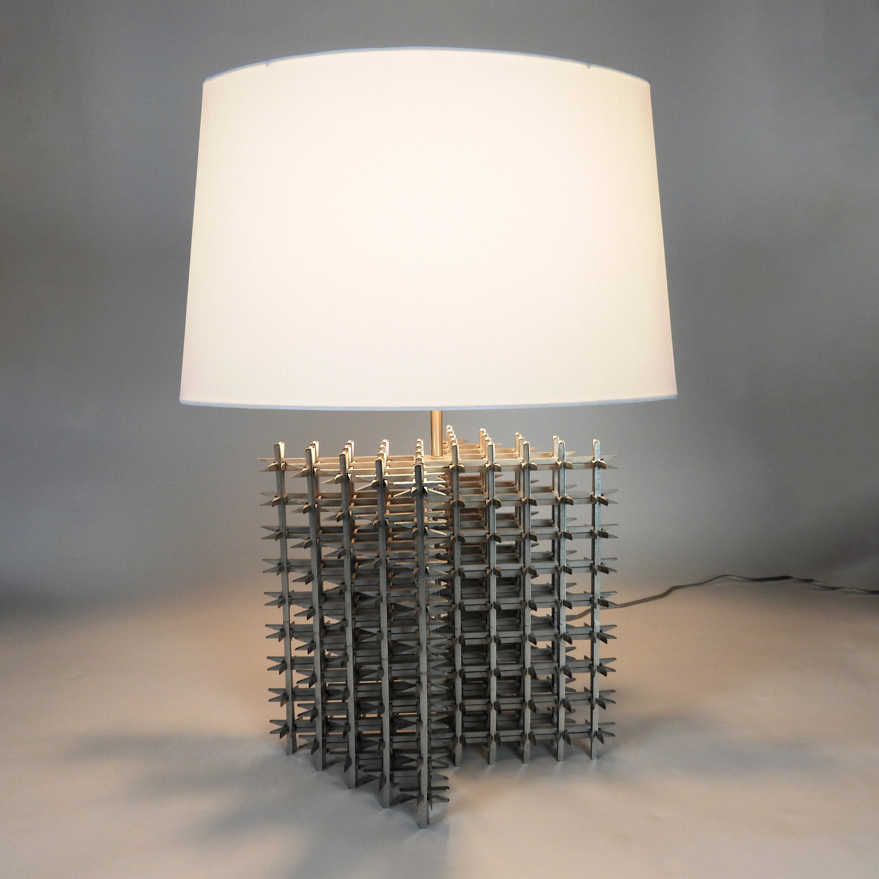 Big Crown of Thorns Table Lamp
